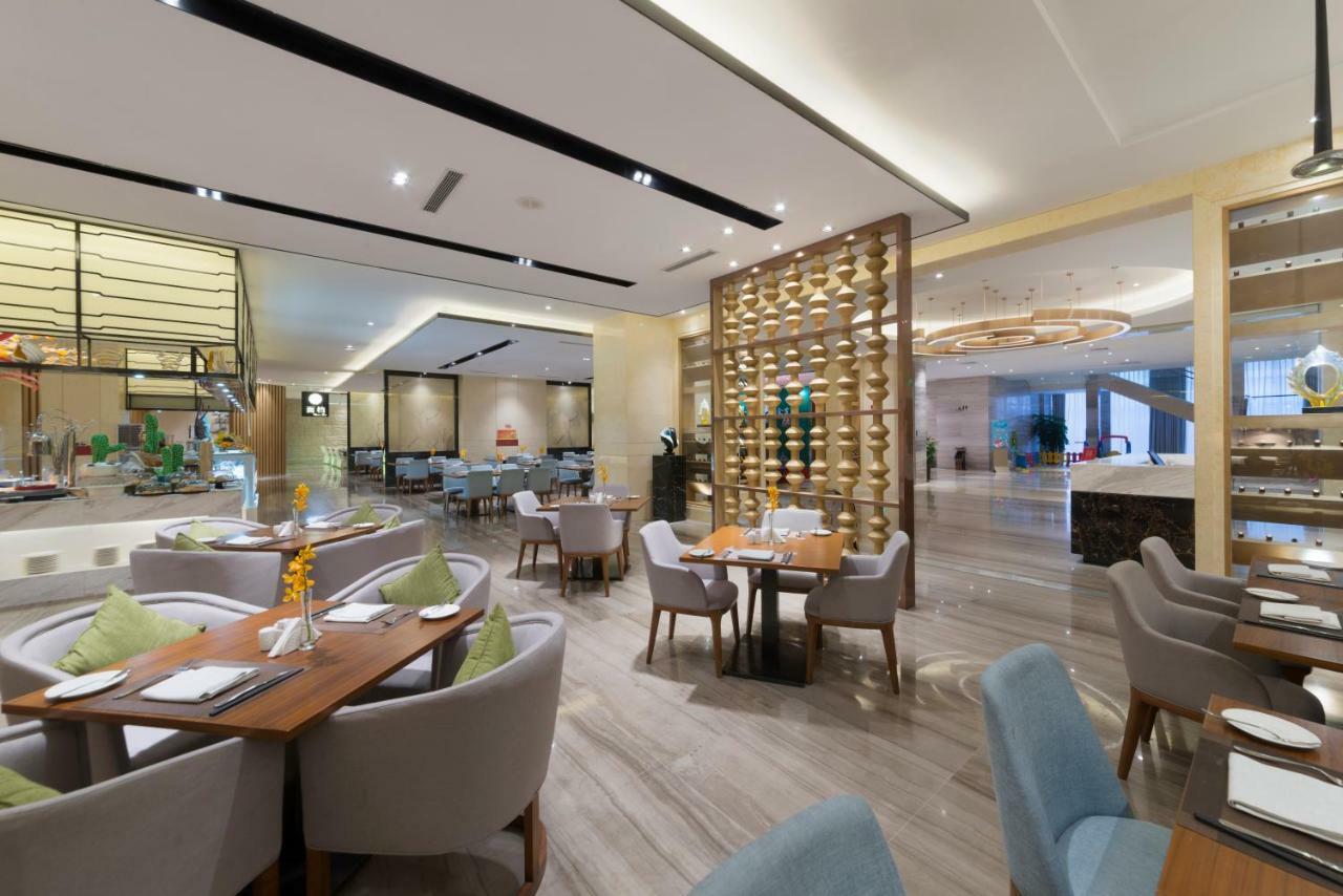 Grand New Century Hotel Jingyue Changchun Zhuanwachang Extérieur photo